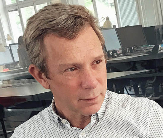 ab henrik r