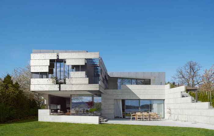 180 m House, Byggfenomen